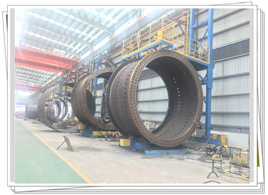Podnoszony wspornikowy manipulator spawalniczy 1000 mm / min z wózkiem poprzecznym